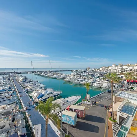 Penthouse In Puerto Banus Apartment Marbella Exterior photo